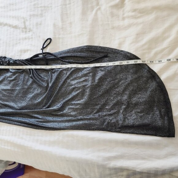 Guess Shimmery Asymmetrical Long Skirt size XS - Picture 3 of 7